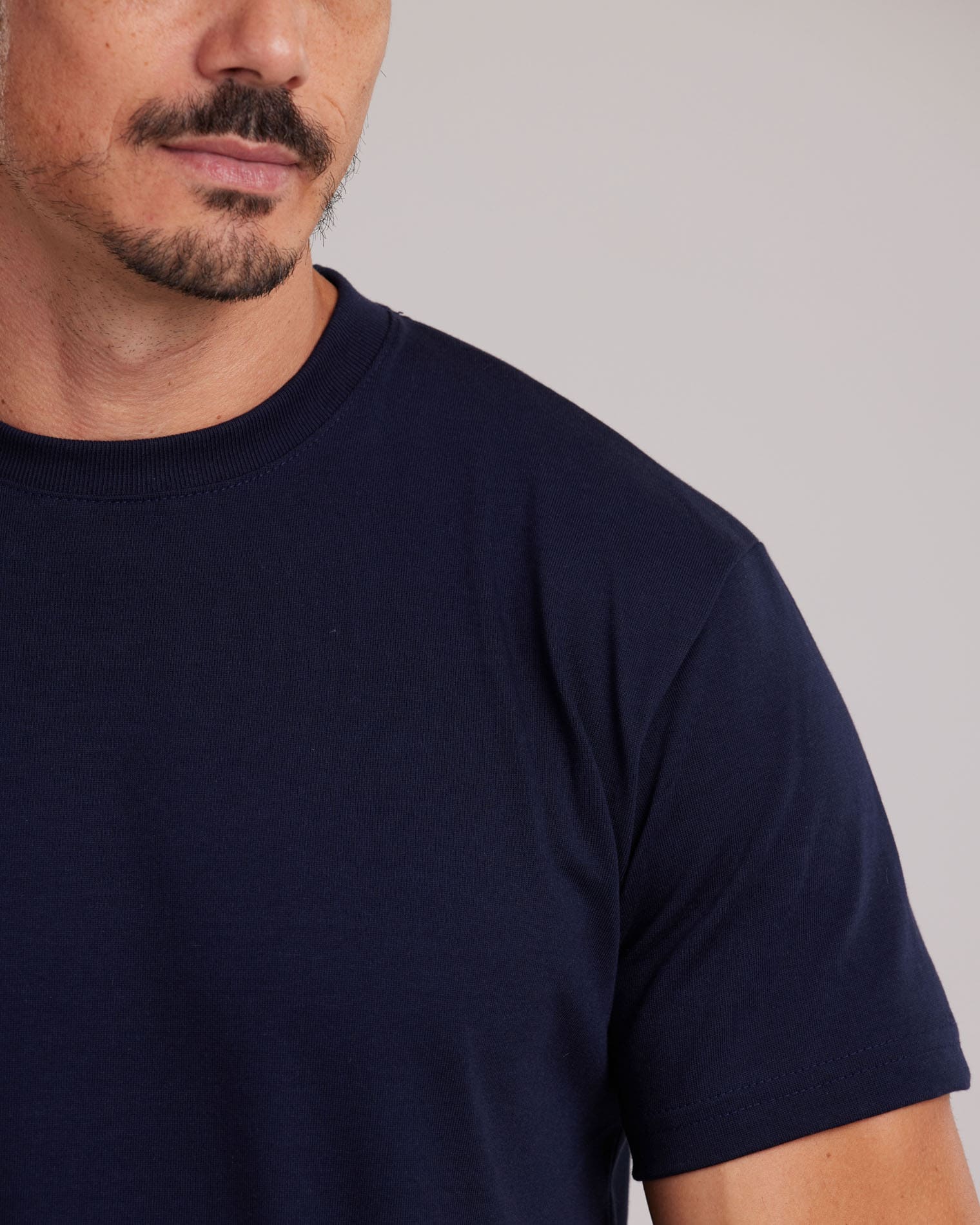 Camiseta Chinese Cotton Heavyweight — Lunfe Outlet — foto 5