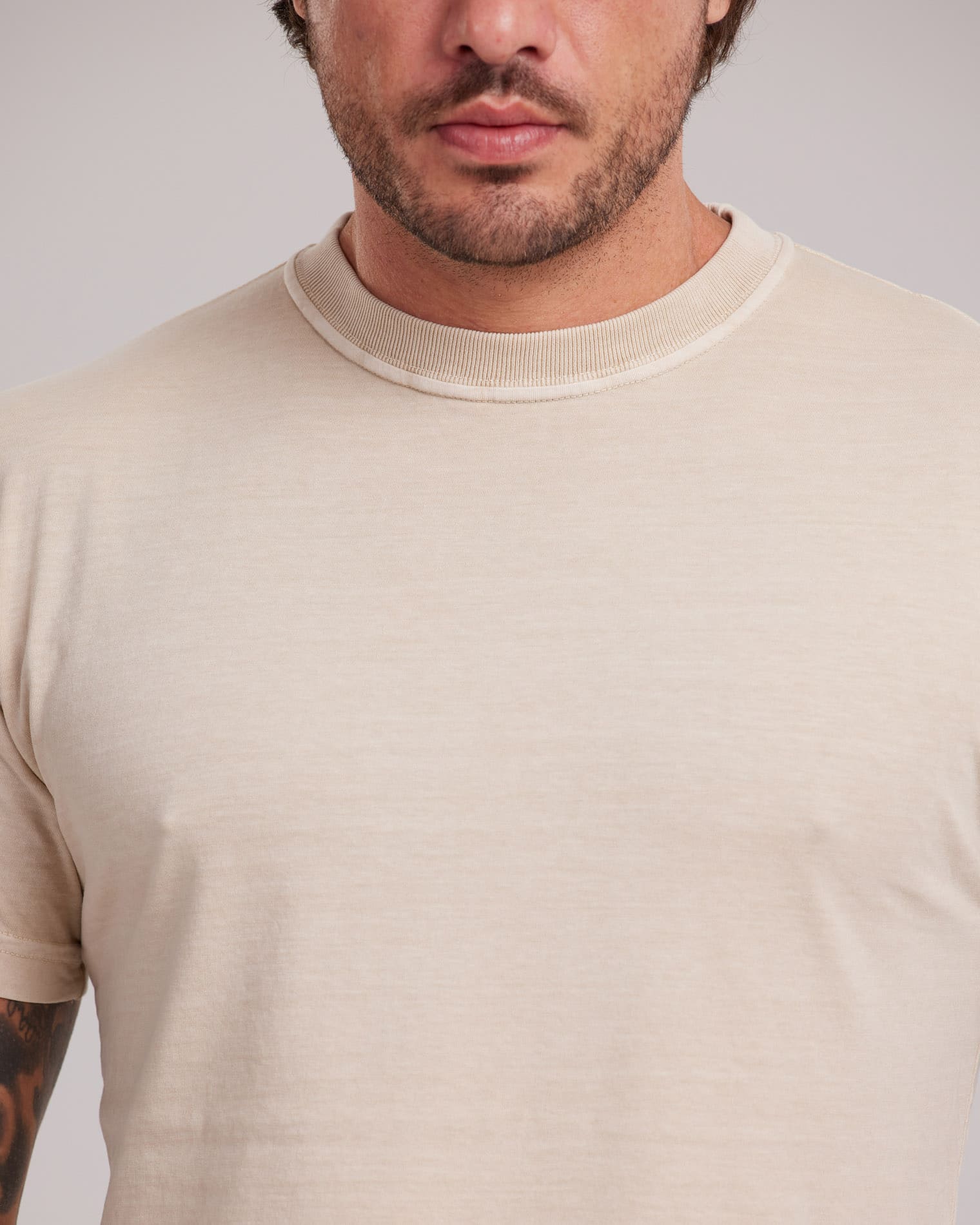 Camiseta Estonada Cores Vibrantes — Lunfe Outlet — foto 8