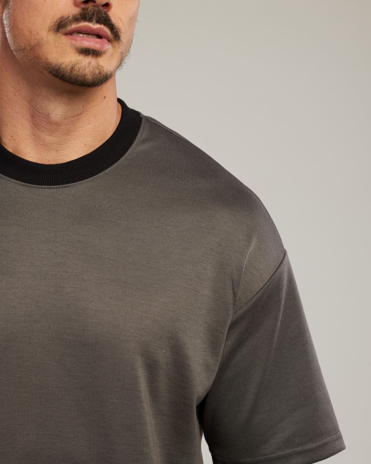 Camiseta Oversized Duo — Lunfe Outlet — foto 3