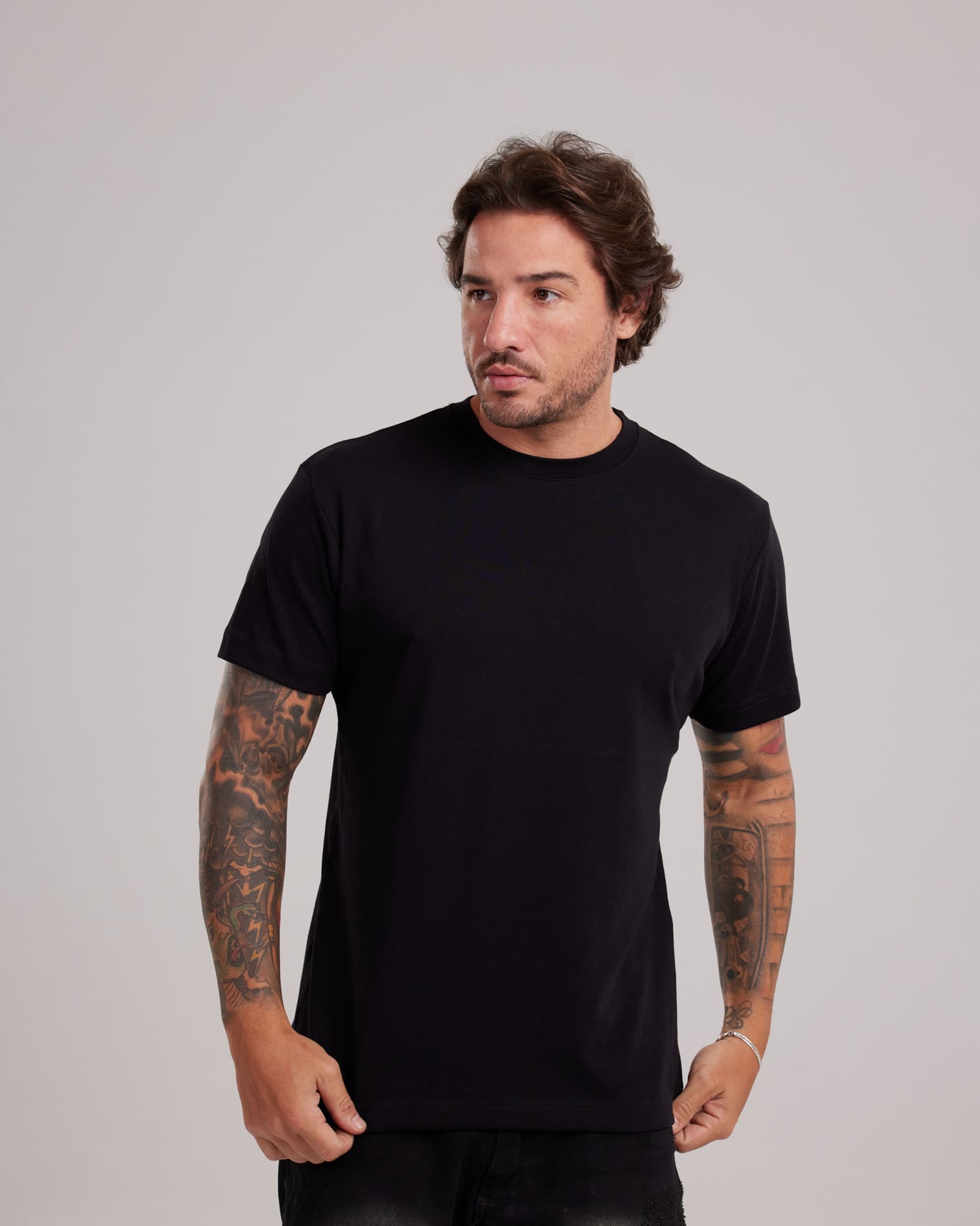 Camiseta Suedine Light Preto — Lunfe Outlet — foto 5