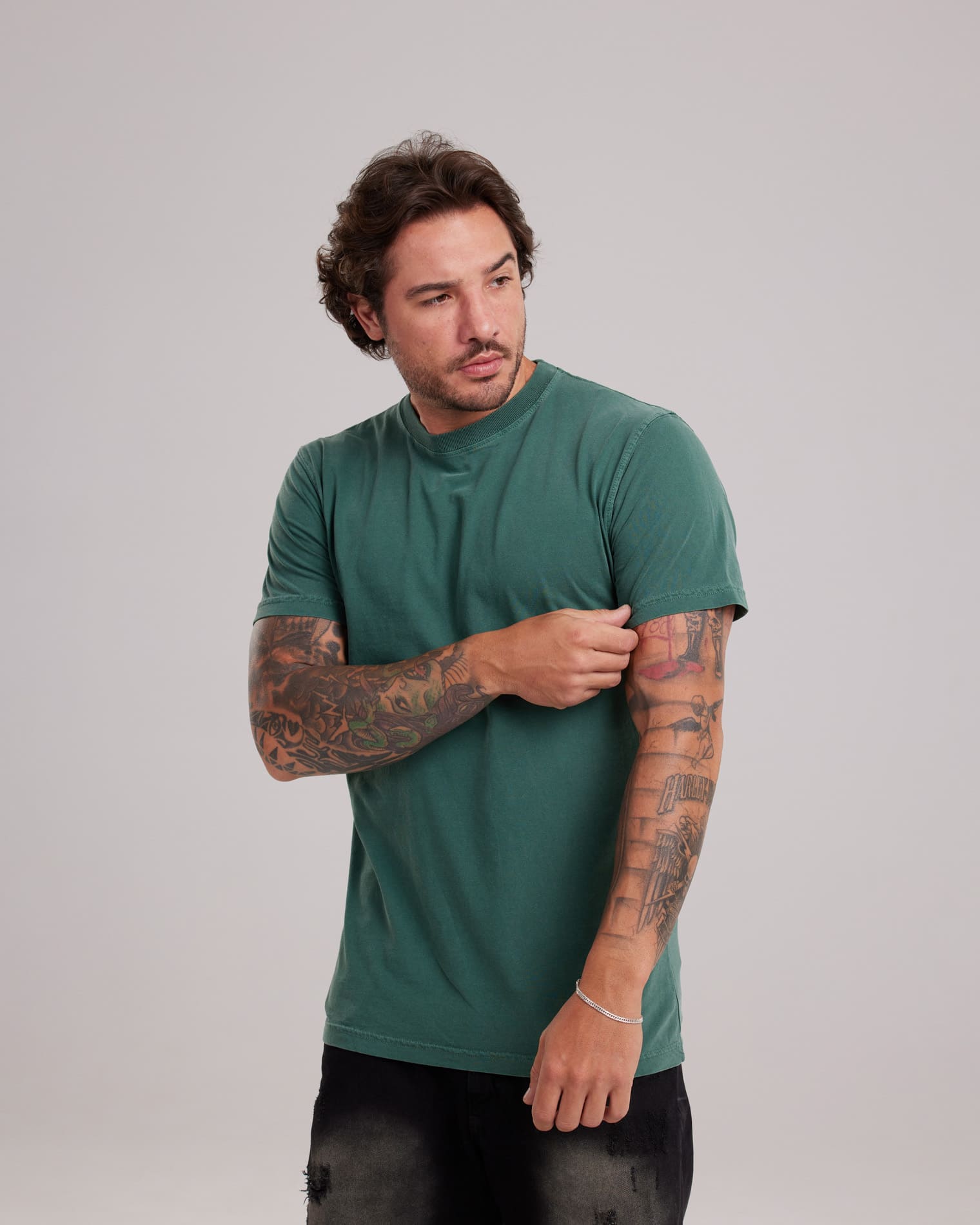 Camiseta Estonada Stone Wash Clássica Verde Floresta — Lunfe Outlet — foto 7